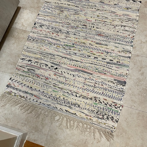 SAFAVIEH Rag Rug, 2'3" x 5', Ivory & Multi - Picture 7 of 7